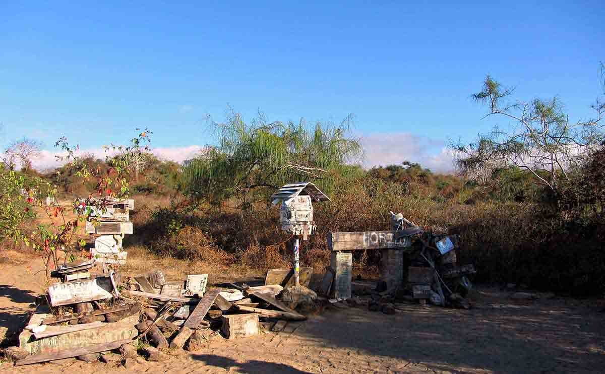 Bahía de Correos | Galapagos Islands